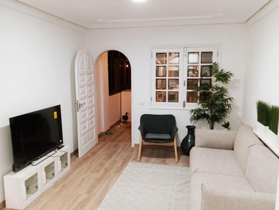 Muy Bonito Piso En Cristianos Centro Apartament *